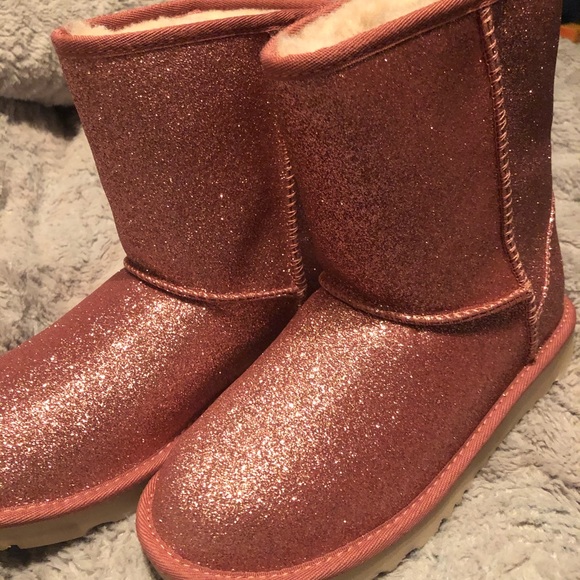 rose gold ugg boots
